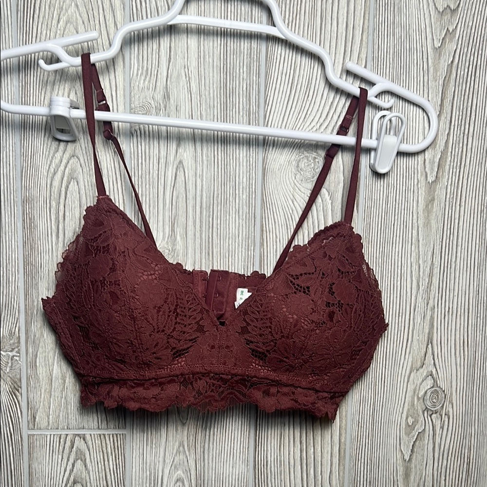 Aerie Lace Bralette in Burgundy 34B